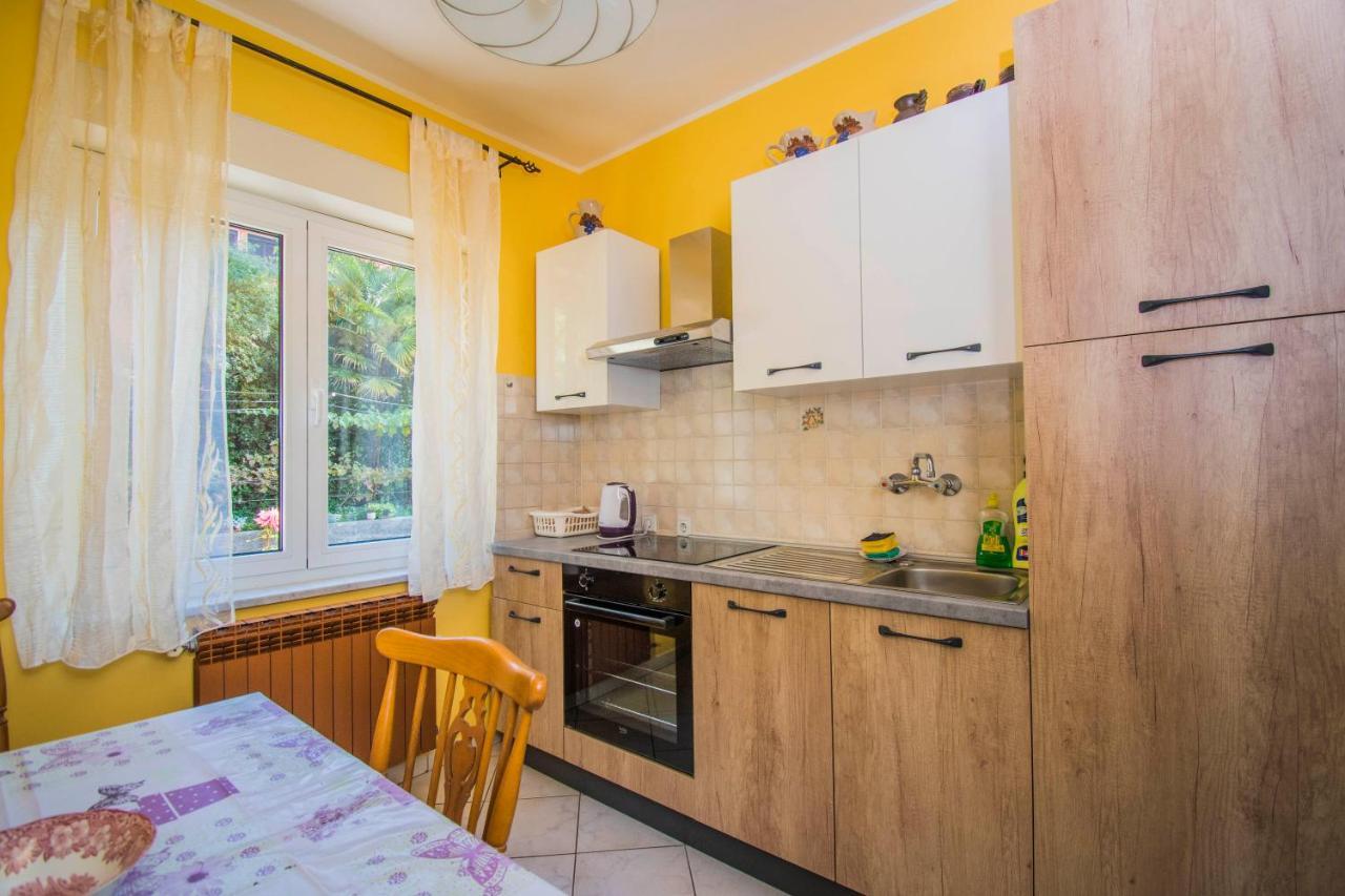 Apartments Anita Near Opatija With Private Parking Matulji Kültér fotó