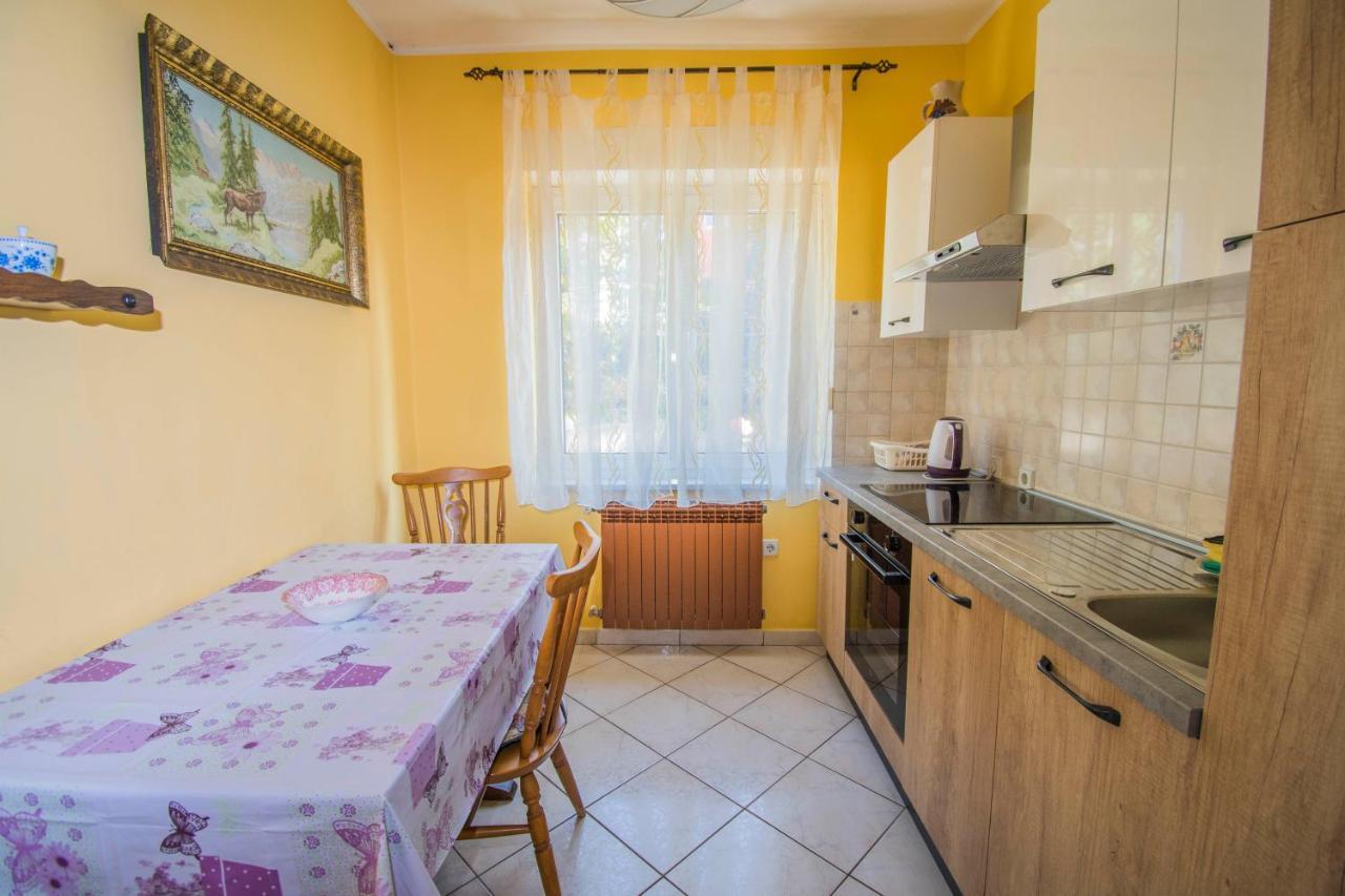 Apartments Anita Near Opatija With Private Parking Matulji Kültér fotó