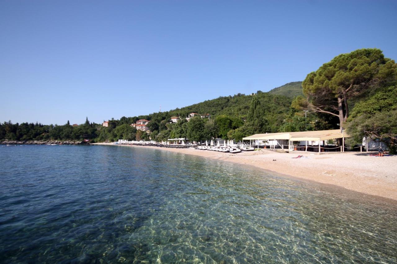 Apartments Anita Near Opatija With Private Parking Matulji Kültér fotó